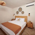 Castelle مرمريس