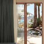 Castelle فندق مرمريس