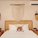 Castelle مرمريس