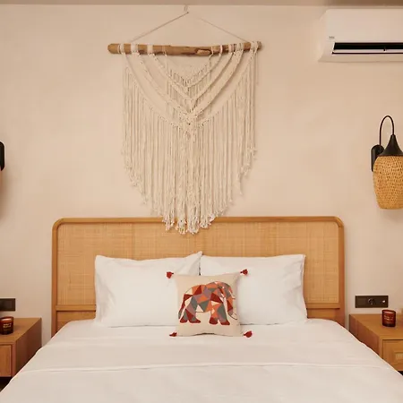 Castelle 马尔马里斯